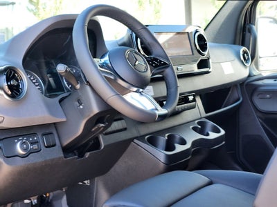 2025 Mercedes-Benz Sprinter 2500 CARGO 144 WB AWD