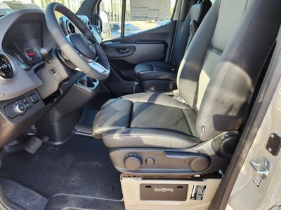 2026 Mercedes-Benz Sprinter 2500 CREW