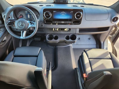 2026 Mercedes-Benz Sprinter 2500 CREW