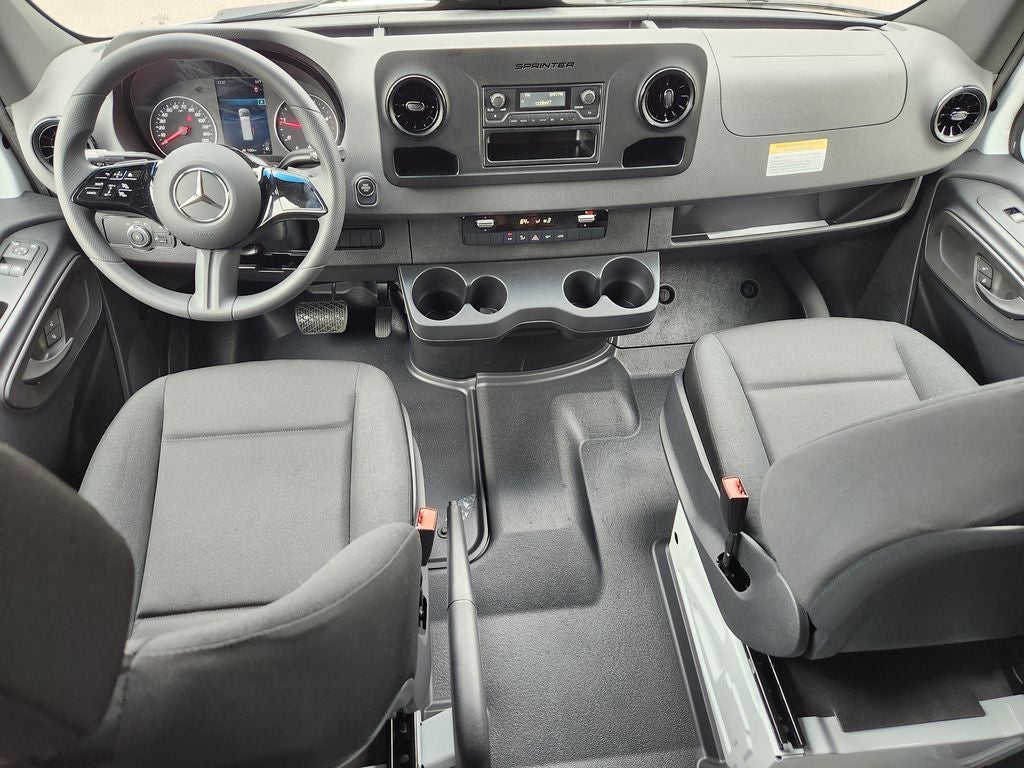 2026 Mercedes-Benz Sprinter 2500 WORKER