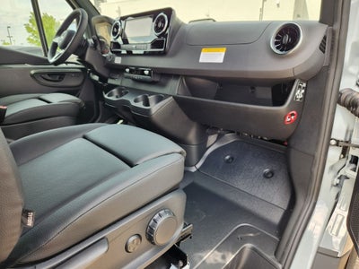 2025 Mercedes-Benz Sprinter 2500 CARGO 170 WB