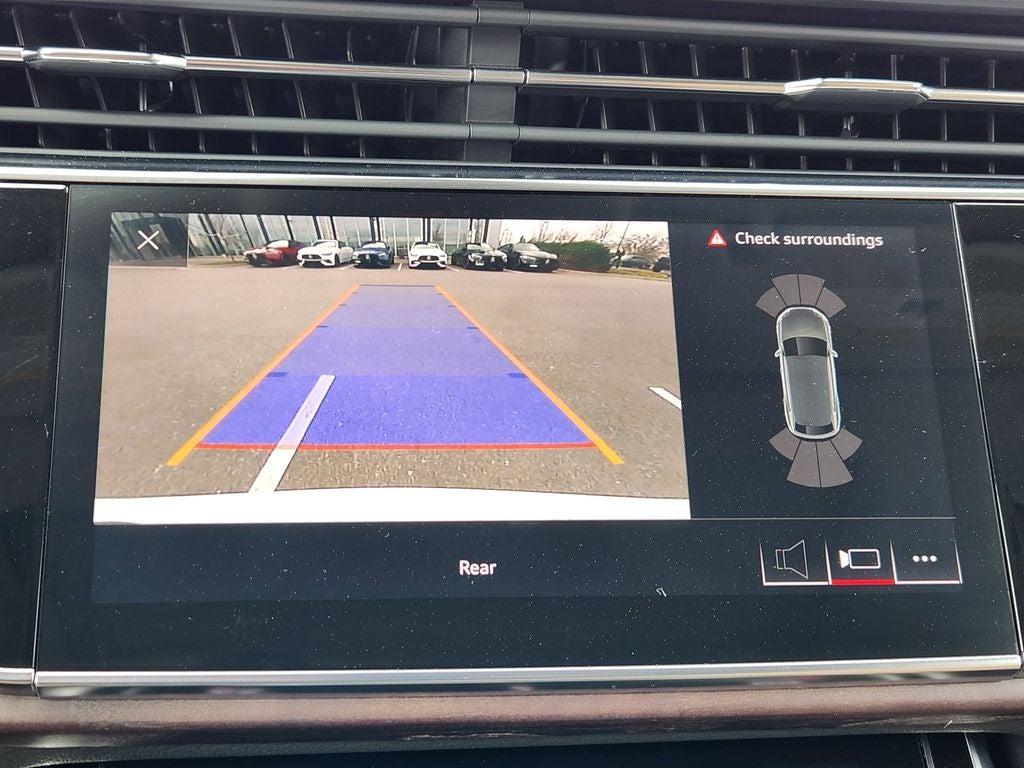 2019 Audi Q8 Premium