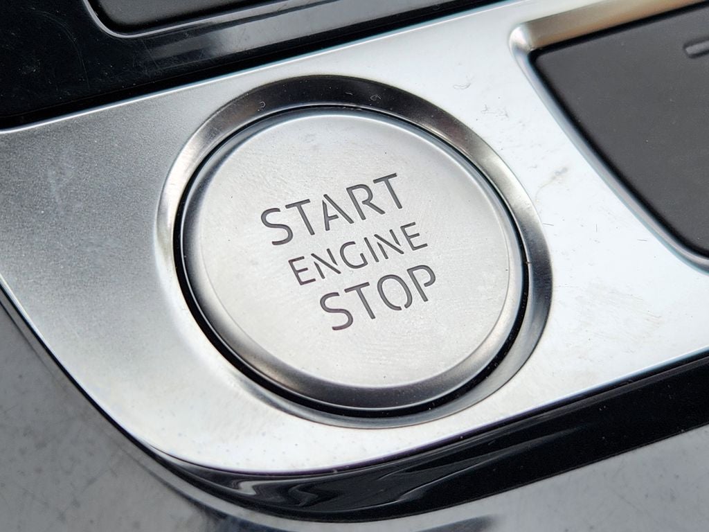 2019 Audi Q8 Premium