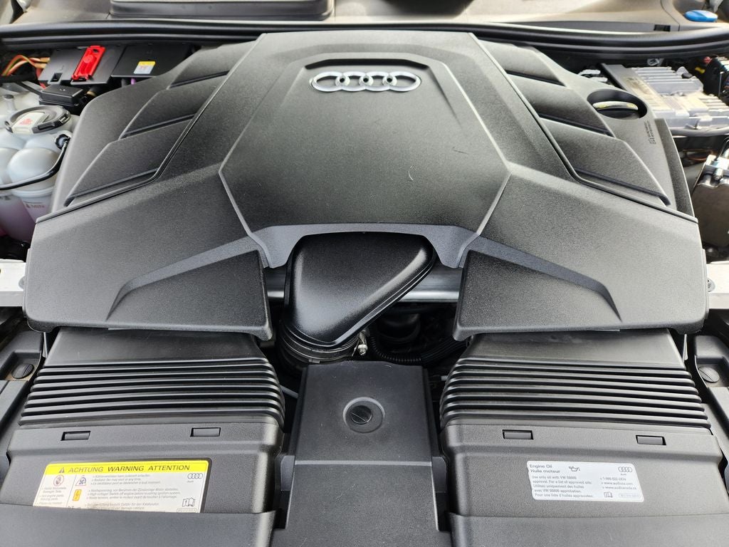 2019 Audi Q8 Premium