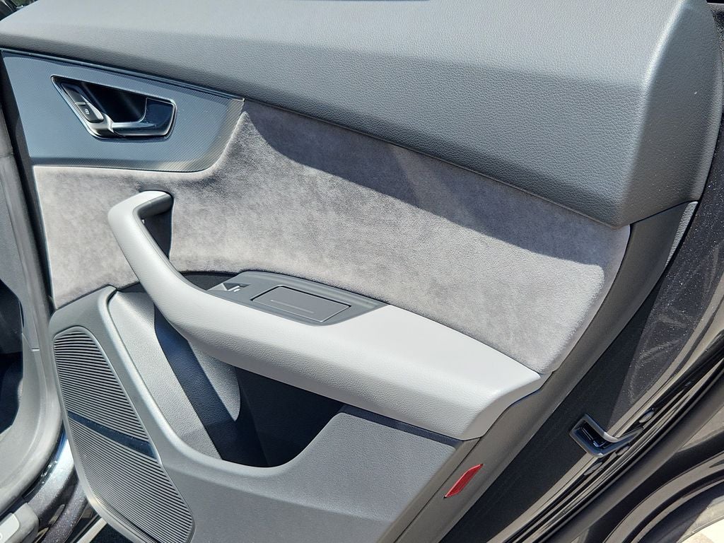 2020 Audi SQ8 Premium Plus