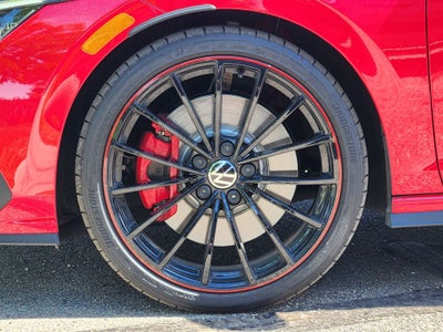 2023 Volkswagen Golf GTI 40th Anniversary Edition