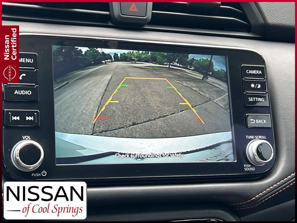 2024 Nissan Versa 1.6 SR