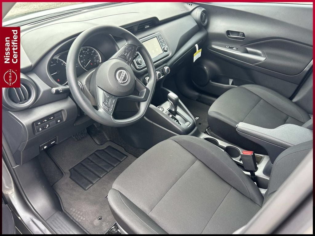2025 Nissan Kicks Play S