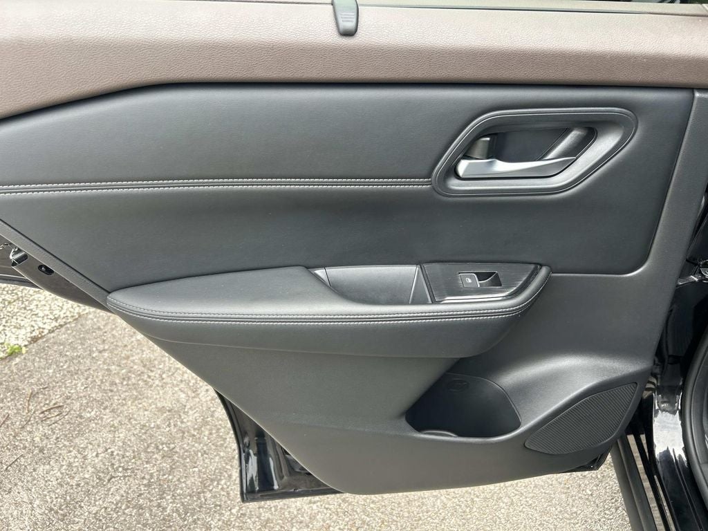 2023 Nissan Rogue SL Premium