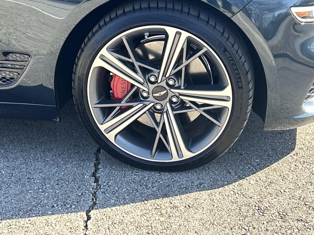 2025 Genesis G70 3.3T Sport Prestige