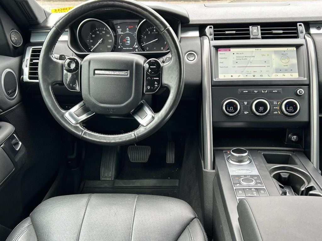 2020 Land Rover Discovery Landmark Edition