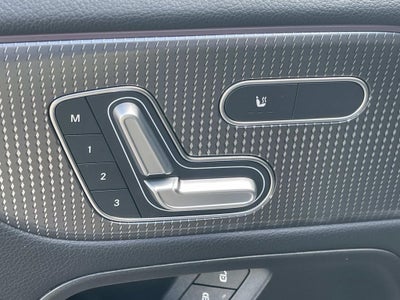 2022 Mercedes-Benz GLB GLB 250