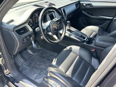 2015 Porsche Macan Turbo