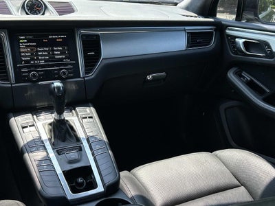 2015 Porsche Macan Turbo