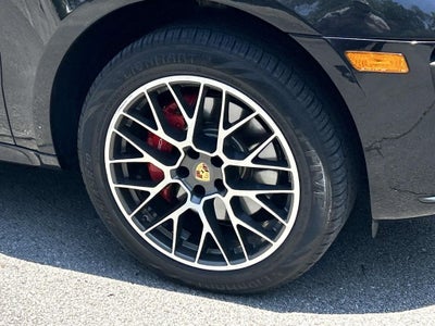 2015 Porsche Macan Turbo