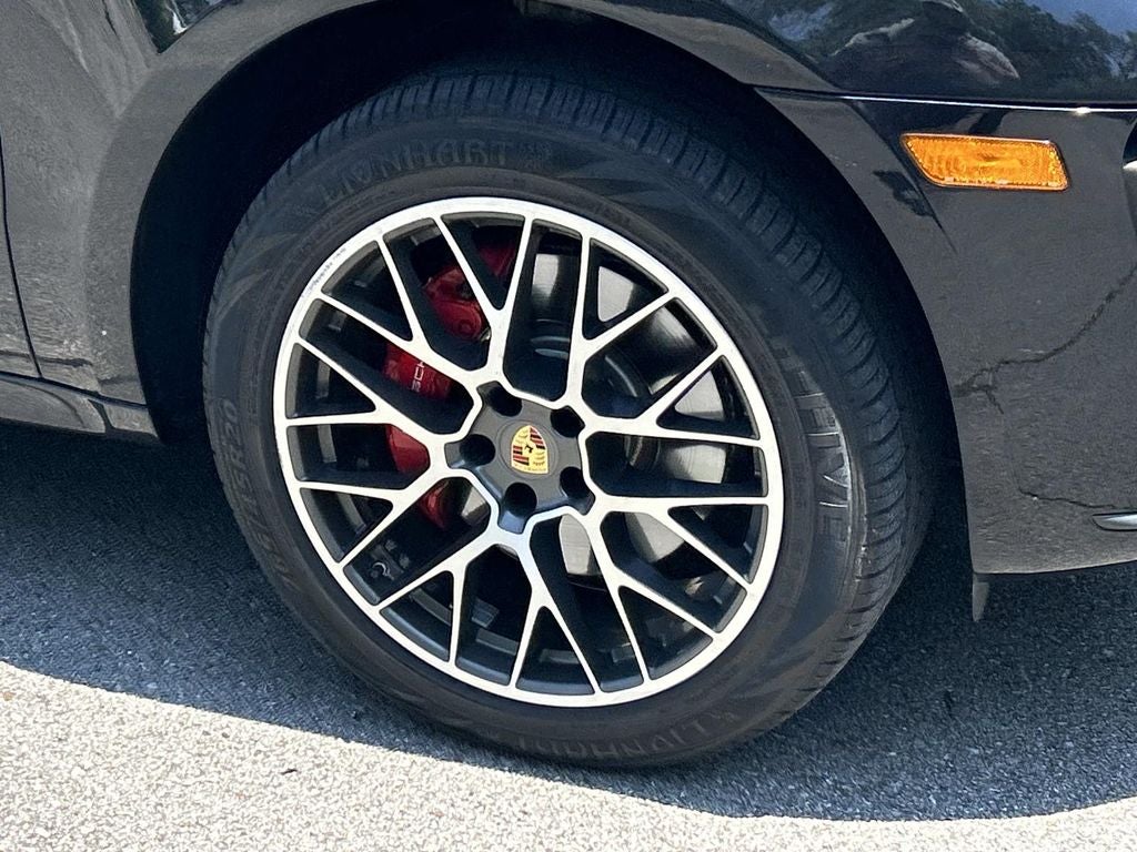 2015 Porsche Macan Turbo