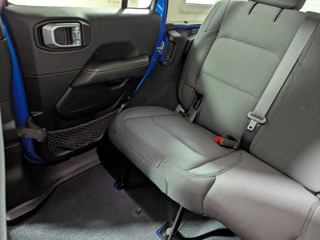 2022 Jeep Wrangler Unlimited Sahara 4x4