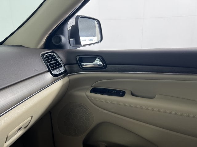2020 Jeep Grand Cherokee Overland