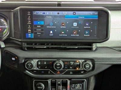 2025 Jeep Wrangler 4xe Sahara 4x4