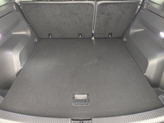 2024 Volkswagen Atlas Cross Sport 2.0T SE w/Technology FWD