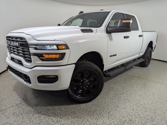 2025 RAM 2500 Big Horn 4x4 Crew Cab 6'4" Box