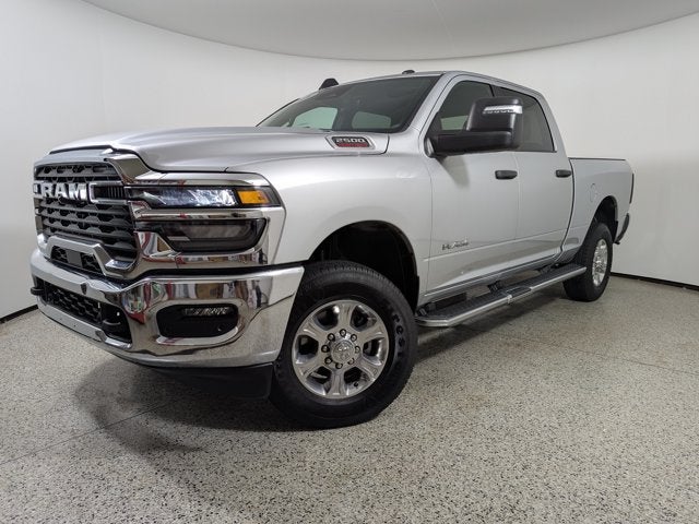 2026 RAM 2500 Big Horn 4x4 Crew Cab 6'4" Box