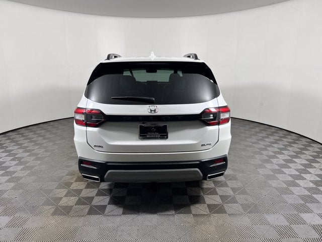 2023 Honda Pilot Elite