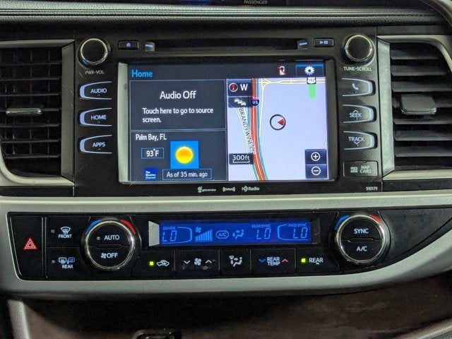 2017 Toyota Highlander SE V6 FWD