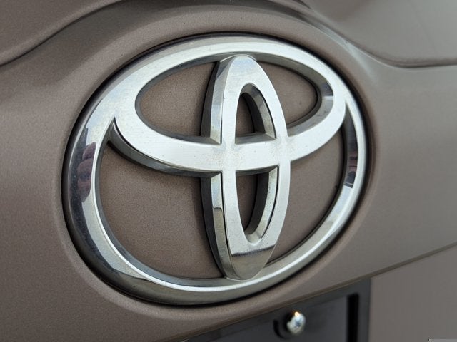 2017 Toyota Highlander SE V6 FWD