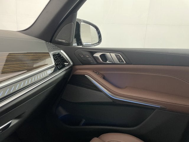 2026 BMW X5 M60i Sports Activity Vehicle