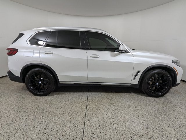 2022 BMW X5 sDrive40i Sports Activity Vehicle