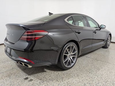 2023 Genesis G70 2.0T RWD
