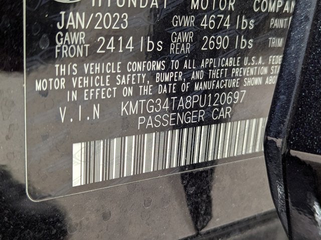 2023 Genesis G70 2.0T RWD