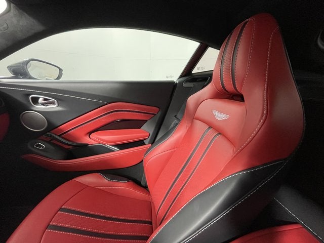 2023 Aston Martin Vantage Base