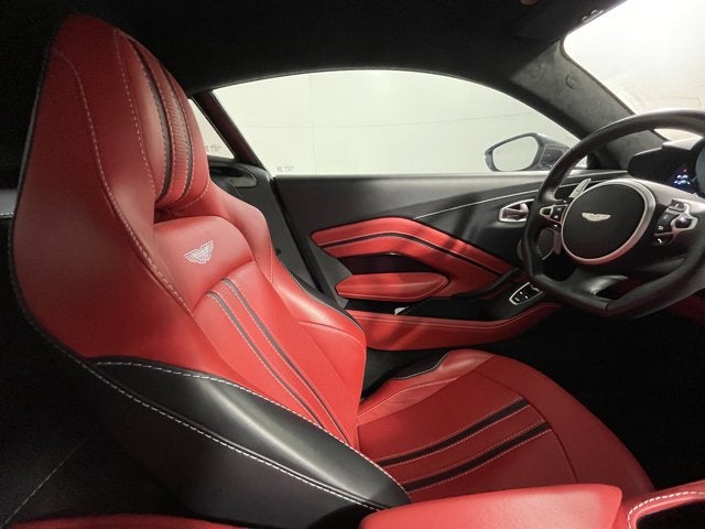 2023 Aston Martin Vantage Base
