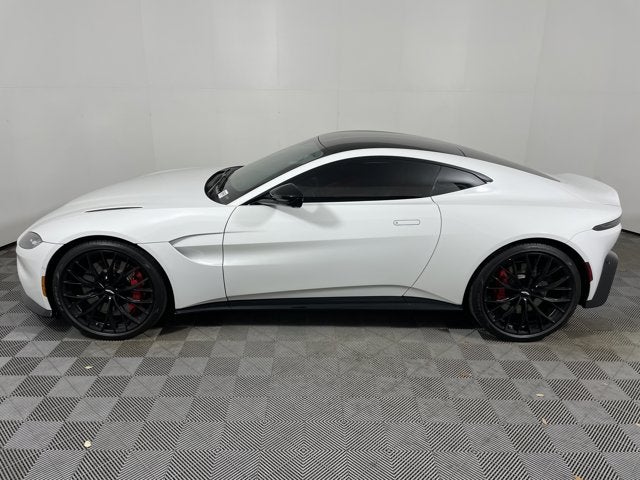 2023 Aston Martin Vantage Base