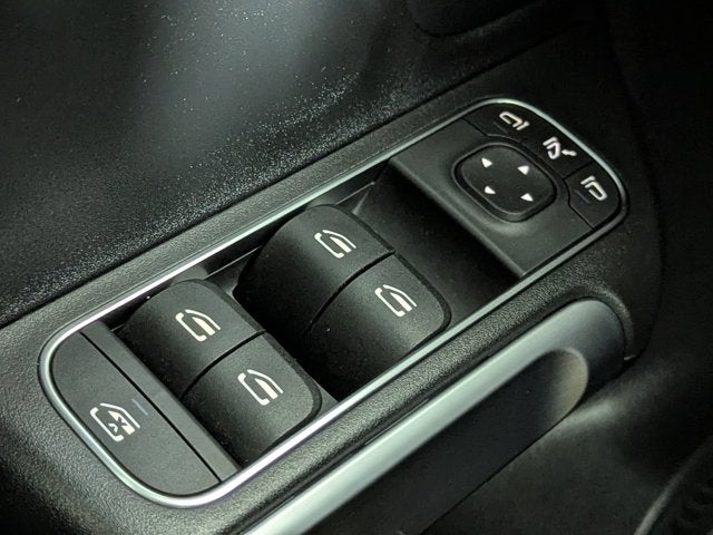 2025 Mercedes-Benz GLB GLB 250 SUV