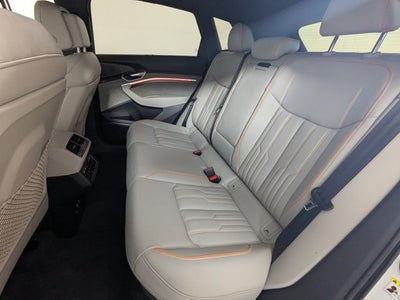 2024 Audi Q8 e-tron Prestige quattro