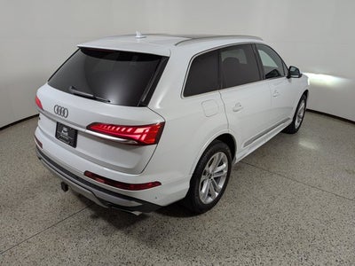 2025 Audi Q7 Premium 55 TFSI quattro