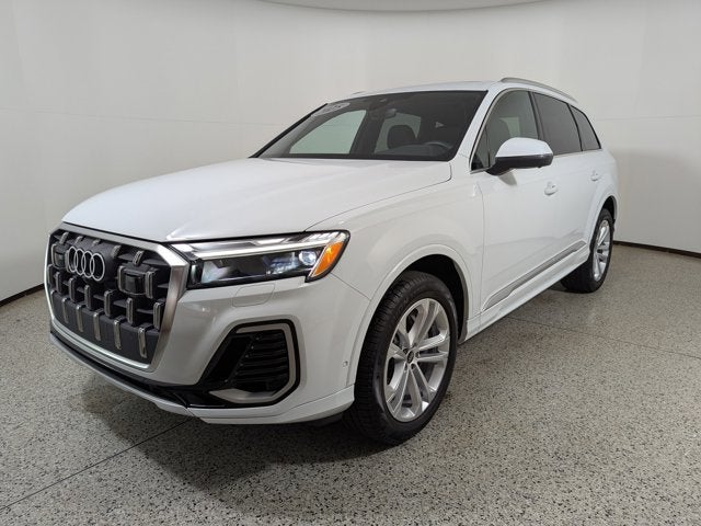 2025 Audi Q7 Premium 55 TFSI quattro