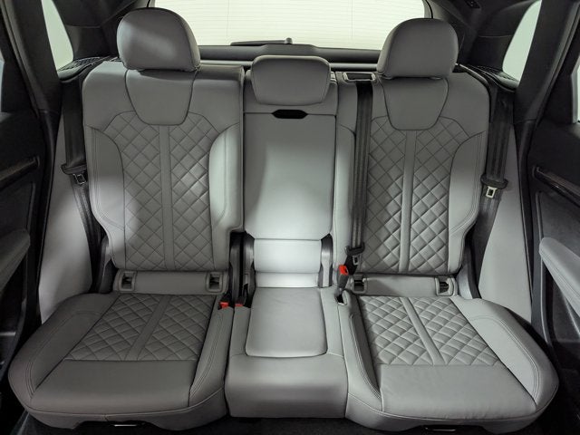 2025 Audi SQ5 Premium Plus 3.0 TFSI quattro