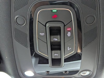 2025 Audi SQ5 Premium Plus 3.0 TFSI quattro