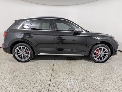 2025 Audi SQ5 Premium Plus 3.0 TFSI quattro
