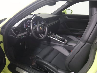 2025 Porsche 911 Carrera