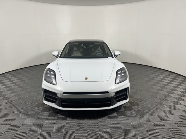 2026 Porsche Panamera 4 AWD