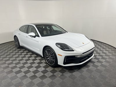 2026 Porsche Panamera 4 AWD