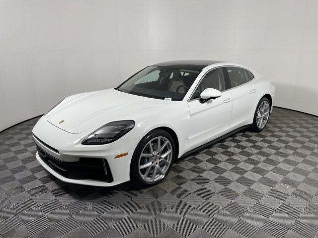 2026 Porsche Panamera 4 AWD