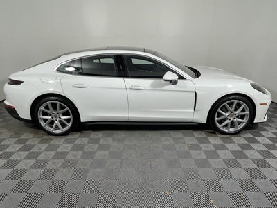 2026 Porsche Panamera 4 AWD
