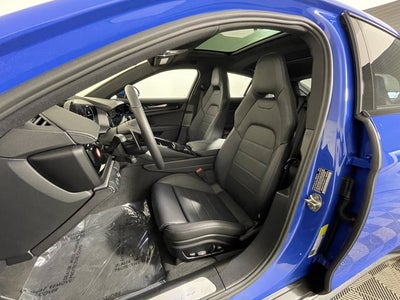 2025 Porsche Panamera 4 E-Hybrid