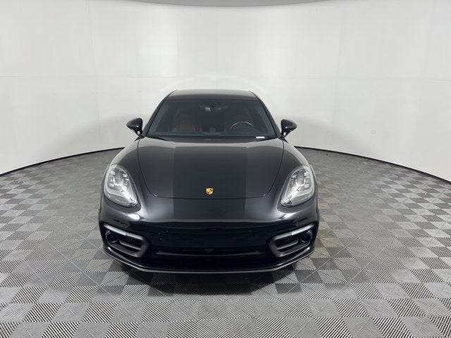 2023 Porsche Panamera 4